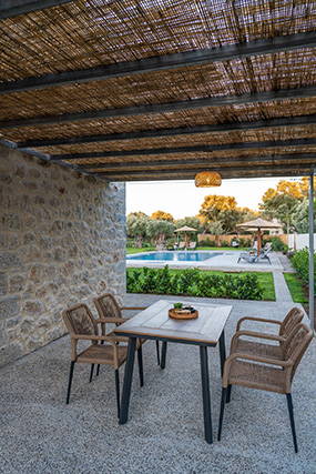 yannis-retreat-maisonettes-08769