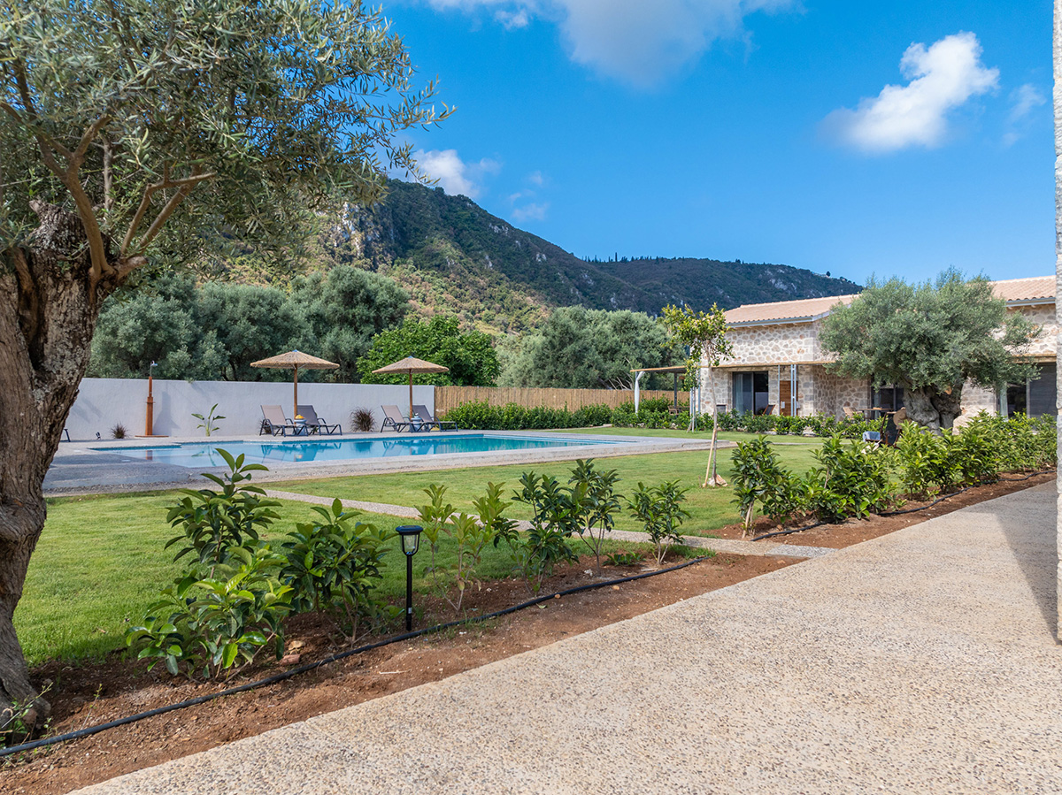 yannisretreat-landscape-05