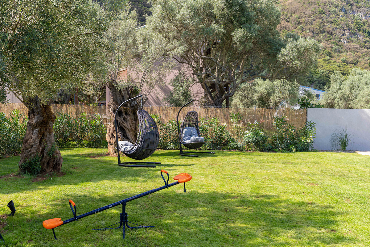 yannisretreat-landscape-24